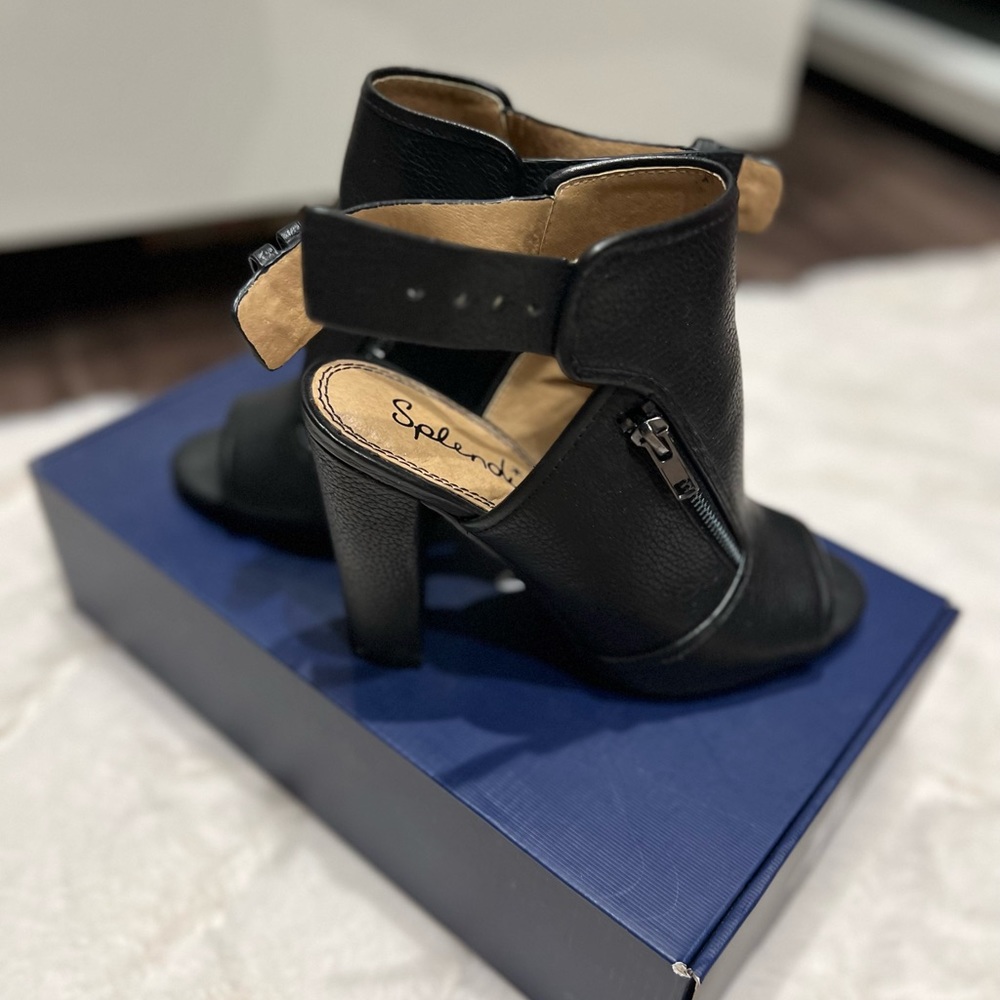 Black leather splendid peep toe bootie in a size 7M.